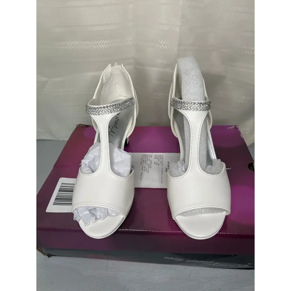 Easy Street Flash T-Strap Dress Sandals White Womens Size 5.5M